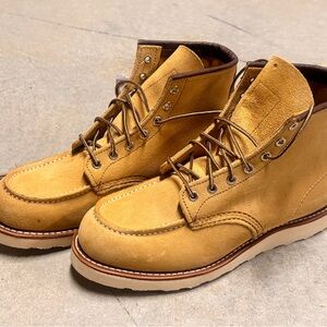 Redwings Classic Tan Leather Men's Boots